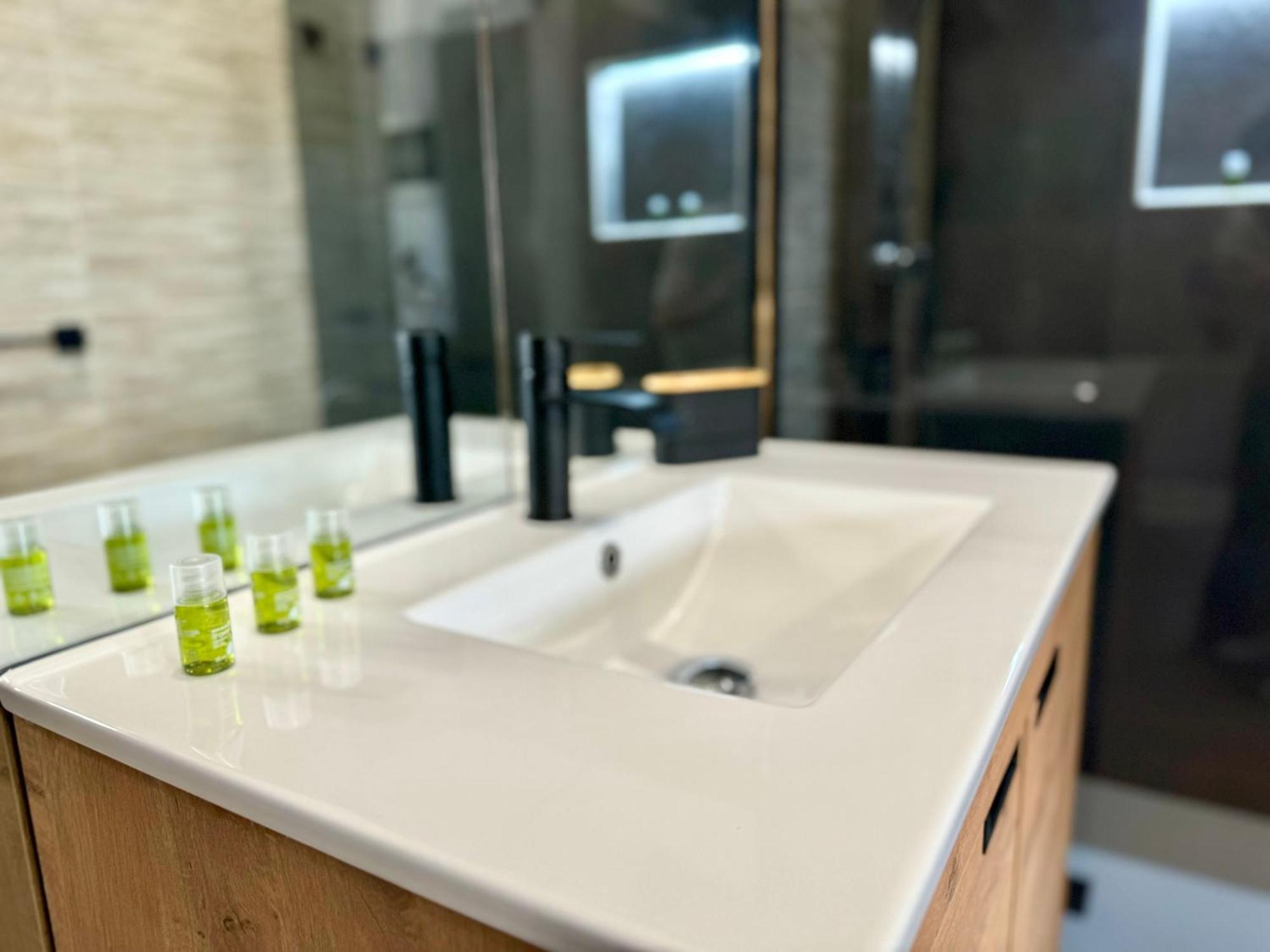 Loft Deluxe Aeropuerto Apartment Ojos de Garza Luaran gambar